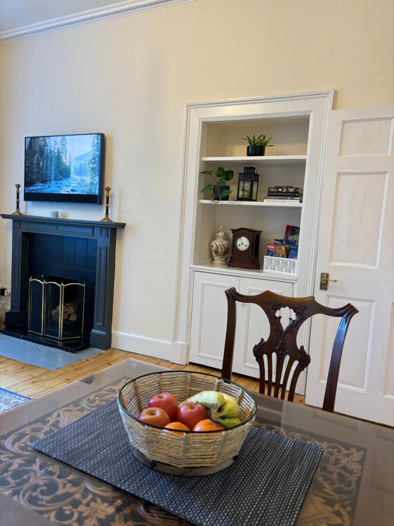 Ferienwohnung Cosy Georgian Flat Edinburgh Exterior foto